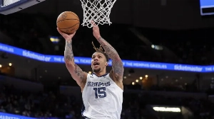 Notícias ao Minuto Brasil - Esporte - Jogador da NBA Brandon Clarke morre aos 29 anos nos EUA