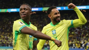 Notícias ao Minuto Brasil - Esporte - Atacantes em alta, goleiros em baixa: como chega a seleção brasileira para a Copa do Mundo