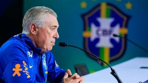 Notícias ao Minuto Brasil - Esporte - Seleção chega à Granja Comary com Neymar para abrir os trabalhos 'sem mágica' de Ancelotti