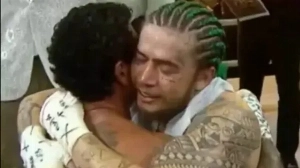 Notícias ao Minuto Brasil - Esporte - Popó vence Whindersson em luta com cara de amistoso e vaias no Fight Music Show