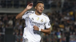Notícias ao Minuto Brasil - Esporte - Real Madrid evita empate nos acréscimos, vence Elche e cola no Barcelona