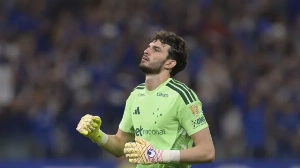 Notícias ao Minuto Brasil - Esporte - Rumores sobre Otavio pegam Cruzeiro de surpresa e causam mal-estar interno