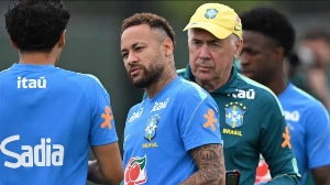 Notícias ao Minuto Brasil - Esporte - Ancelotti prepara mudanças e define estratégia para Neymar; entenda