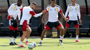 Notícias ao Minuto Brasil - Esporte - Copa 2026: jogos desta quinta-feira definem grupos D, E e F
