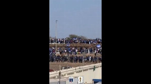 Notícias ao Minuto Brasil - Esporte - Cabo Verde tem recepção impressionante após a Copa; vídeo