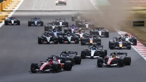 Notícias ao Minuto Brasil - Esporte - FIA estuda revolução na Fórmula 1 e fim das equipes clientes