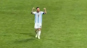 Notícias ao Minuto Brasil - Esporte - Messi chora após virada da Argentina sobre o Egito na Copa; veja