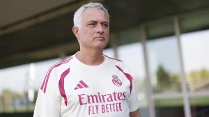 Notícias ao Minuto Brasil - Esporte - Mourinho inicia nova era no Real Madrid e manda recado à torcida