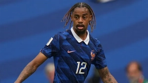 Notícias ao Minuto Brasil - Esporte - Barcola decide não renovar com PSG e abre chance de saída, diz jornal