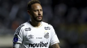 Notícias ao Minuto Brasil - Esporte - Sem Neymar, Santos visita o Inter em confronto direto na luta contra o rebaixamento
