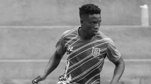 Notícias ao Minuto Brasil - Esporte - Capitão do SC Villa morre após ataque violento perto de casa em Uganda
