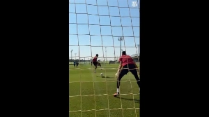 Notícias ao Minuto Brasil - Esporte - 'Que maldade!': Gesto de Lamine Yamal no treino do Barça dá o que falar