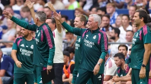 Notícias ao Minuto Brasil - Esporte - Mourinho aprova evolução do Real Madrid antes da estreia na LaLiga
