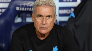 Notícias ao Minuto Brasil - Esporte - Campeonato Brasileiro tem 16 quedas de técnicos e três 'vira-casacas'