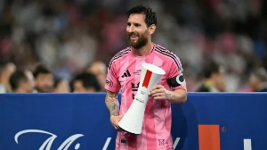 Notícias ao Minuto Brasil - Esporte - Messi decide título aos 39 e ganha campanha por outra nova Bola de Ouro