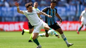 Notícias ao Minuto Brasil - Esporte - Palmeiras perde gols e fica no zero com o Grêmio em Porto Alegre