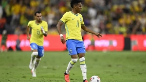 Notícias ao Minuto Brasil - Esporte - Brasil decepciona e empata com Austrália em amistoso