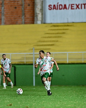 ge - Apesar de nova derrota na Série D, atacante crê em reação do Independência: 