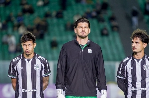 ge - Fabrício recupera espaço no Figueirense e passa dois jogos sem sofrer gols