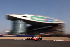 ge - GP da China: Russell faz pole para corrida sprint