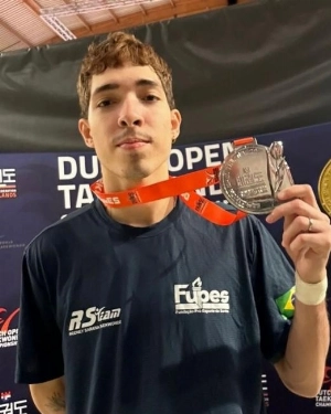 ge - Giovanni Aubin conquista medalha de prata no Dutch Open de Taekwondo