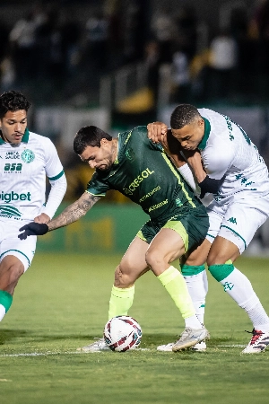 ge - Dupla de zaga se consolida e vira trunfo do Guarani para defender invencibilidade na Série C