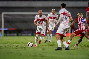 ge - O que mudou com Matias? Crystopher diz que cumpriu funções direntes nos últimos jogos do CRB