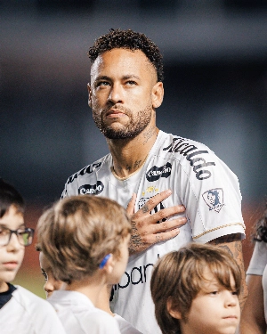 ge - Desfalque mais uma vez, Neymar joga um a cada quatro clássicos em retorno ao Santos