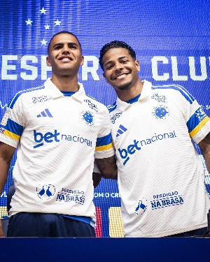 ge - Da Arábia ao banco do Cruzeiro: trio não engrena, e Artur Jorge justifica contratações