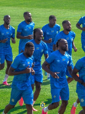 ge - Decreto espanhol proíbe amistoso pré-Copa da RD Congo por risco de ebola