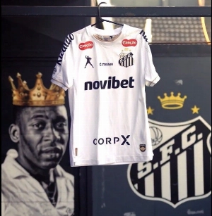 ge - Santos vai estampar marca Pelé no uniforme contra o Atlético-MG e prevê mais ações