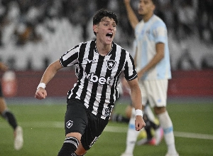 ge - Análise: Botafogo flerta com perigo, é salvo por talentos individuais e expõe desafios de Tite