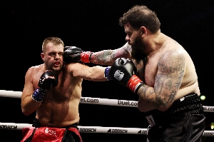 ge - Técnico de Alex Poatan nocauteia em 58s em sua estreia no boxe; assista