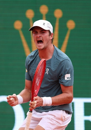 ge - João Fonseca sobe cinco posições no ranking da ATP e volta ao top 35