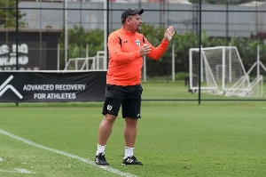 ge - Fábio Matias diz que continua na Portuguesa e prevê ano positivo: 