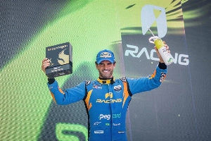 ge - Stock Car: Thiago Camilo vence sob chuva e domina etapa de Campo Grande
