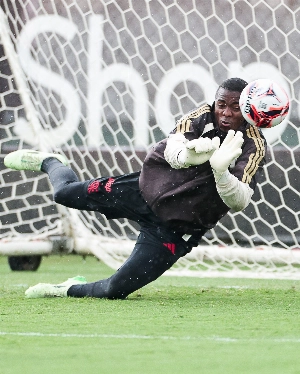 ge - Sem Rossi, zagueiros titulares, Arrascaeta e Pedro, veja escalação do Flamengo contra o Botafogo