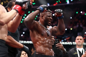 ge - Francis Ngannou nocauteia Philipe Lins e desafia Jon Jones