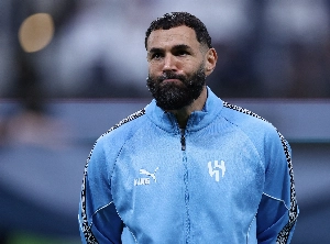 ge - Jogadores livres no mercado: veja astros que podem assinar com novos clubes