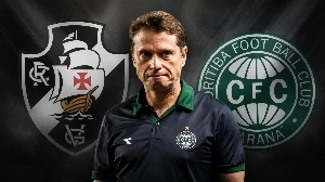 ge - Do negócio frustrado ao reencontro: Vasco enfrenta Seabra após novela que antecedeu chegada de Pedro Emanuel