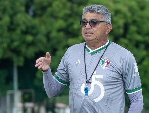 ge - Fluminense-PI: Flávio avalia chance de poupar pendurados e destaca força do elenco
