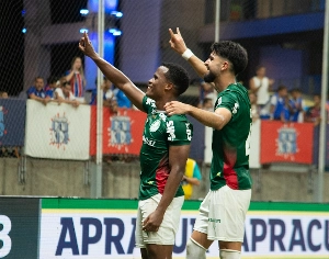 ge - PC Oliveira diz que árbitro acertou em gol para o Palmeiras contra o Bahia: 