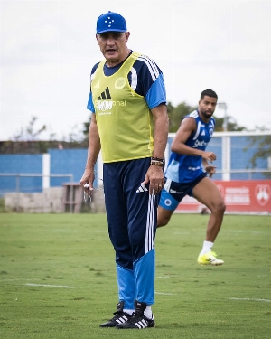 ge - Cruzeiro x Atlético-MG: com Cássio e Gerson, Tite ensaia time repetido para final do Mineiro