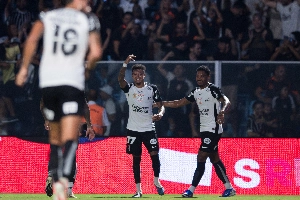 ge - Atuações do Corinthians: Lingard decide e garante vitória contra o Barra; dê suas notas