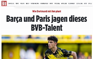 ge - Barcelona e PSG disputam jovem atacante do Borussia Dortmund, diz jornal