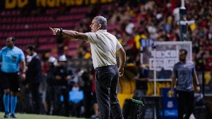 ge - Tencati foca mudar mental do Botafogo-SP em crises: 