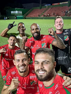 ge - Zagueiro veterano comemora primeira vitória do Velo na Série D: 