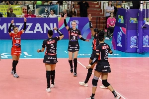 ge - Sesi-Bauru visita o Osasco pela última rodada da primeira fase da Superliga Feminina