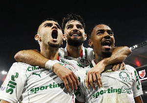 ge - Palmeiras molda jogo à sua feição para implodir o Flamengo