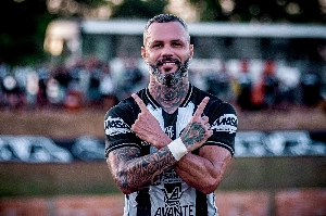 ge - O homem do gol fica! São Raimundo renova com Paulo Rangel para a Copa Oeste e o Parazão 2027